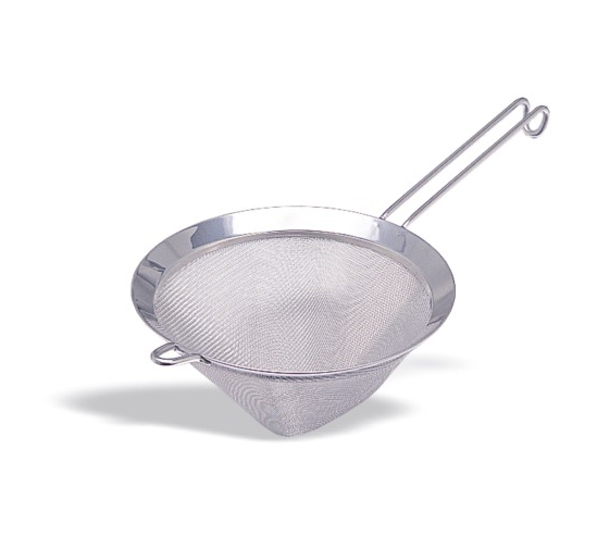 Spitzsieb  Durchmesser 7-5 cm  Hhe 5 cm