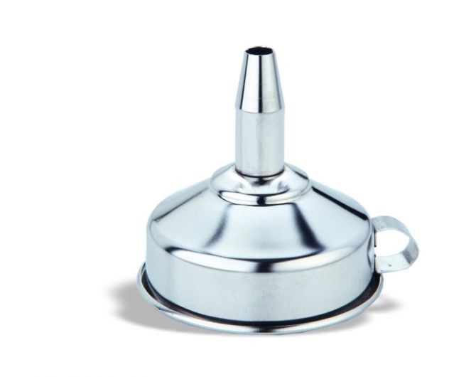 Trichter  konisch  herausnehmbares Sieb  Durchmesser 13 cm  Hhe 12 cm